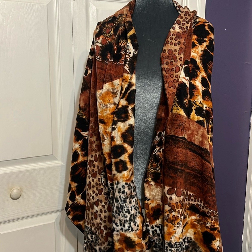 WOMEN’S LEOPARD SCARF WRAP SHAWL NIB KOLLIE MORE